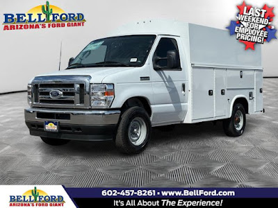 2025 Ford E-350SD